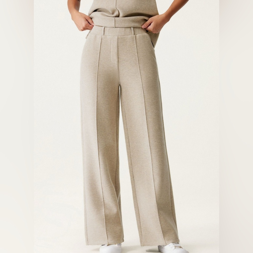 NWT OGL Fuzzluxe High Waisted Straight Leg Pull On Pant Heather Morganite
